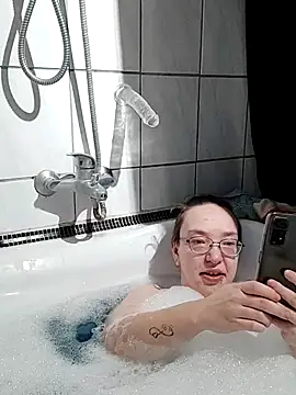 Snapshot of Isabella_Geney chatting on February 21, 2026, 5:59 pm Isabella Geney online show from February 21, 2026, 5:59 pm