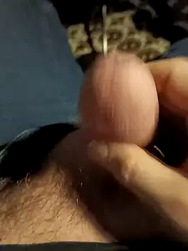 Snapshot of massive_cum chatting on February 1, 2026, 8:01 am massive cum online show from February 1, 2026, 8:01 am