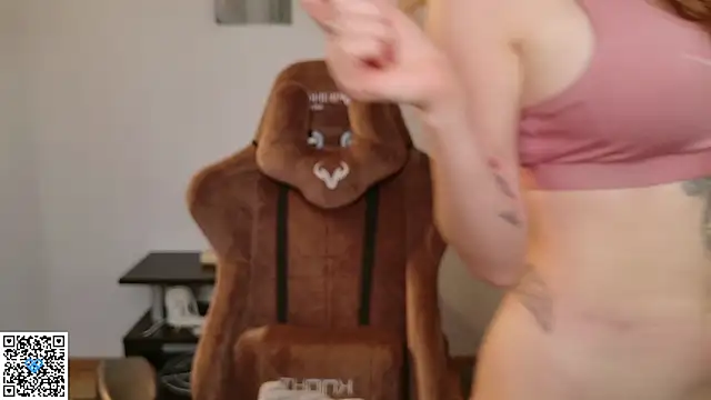 Neko Kimiko online show from October 3, 2025, 11:56 am