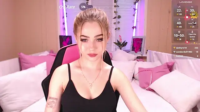 Snapshot of Tessa_Walker chatting on January 28, 2025, 11:38 am Tessa Walker online show from January 28, 2025, 11:38 am