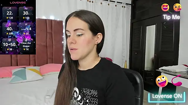 AURORA FRANKLIN online show from March 20, 2025, 1:04 pm