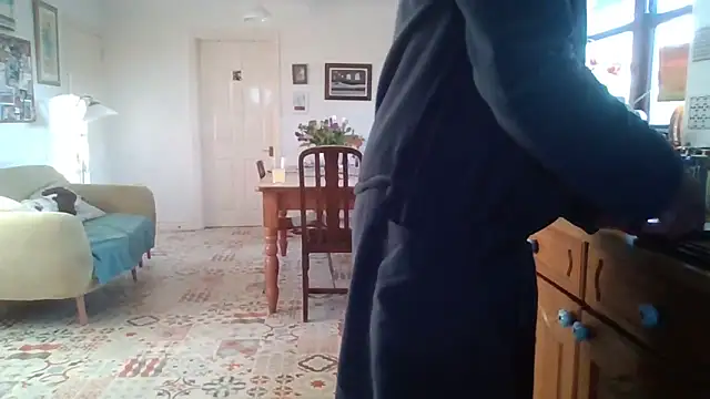 jakjak106 online show from April 7, 2026, 6:26 am