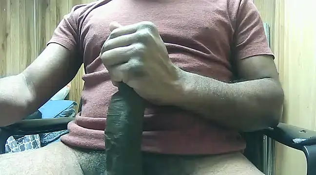 Snapshot of thkbigbrnmeat4f chatting on January 25, 2025, 1:19 pm thkbigbrnmeat4f online show from January 25, 2025, 1:19 pm