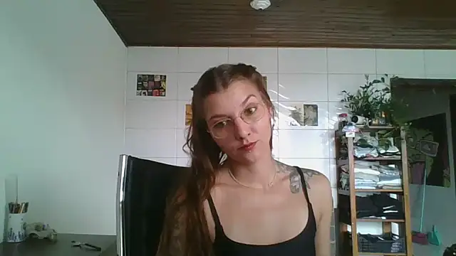 SweetyBabyDemon online show from February 16, 2026, 2:05 pm