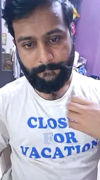 GlassBarge9 online show from December 22, 2024, 6:37 pm