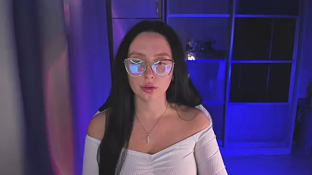 Snapshot of Christy_Calypso chatting on October 7, 2025, 3:35 pm Christy Calypso online show from October 7, 2025, 3:35 pm