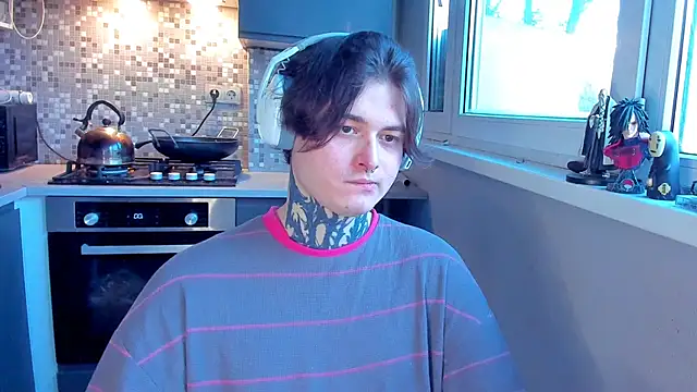  torfin  online show from February 3, 2026, 6:22 am