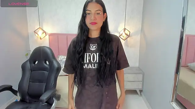 Snapshot of chelsyquinn chatting on December 4, 2025, 4:22 am chelsyquinn online show from December 4, 2025, 4:22 am