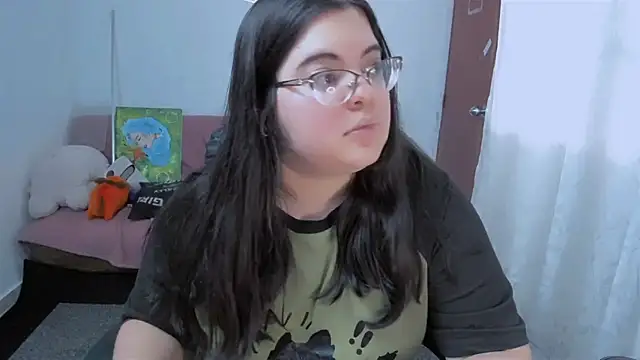 Snapshot of Aria_Fullbuster chatting on November 9, 2025, 8:02 pm Aria Fullbuster online show from November 9, 2025, 8:02 pm