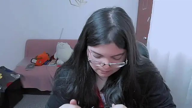 Snapshot of Aria_Fullbuster chatting on November 16, 2025, 7:07 pm Aria Fullbuster online show from November 16, 2025, 7:07 pm