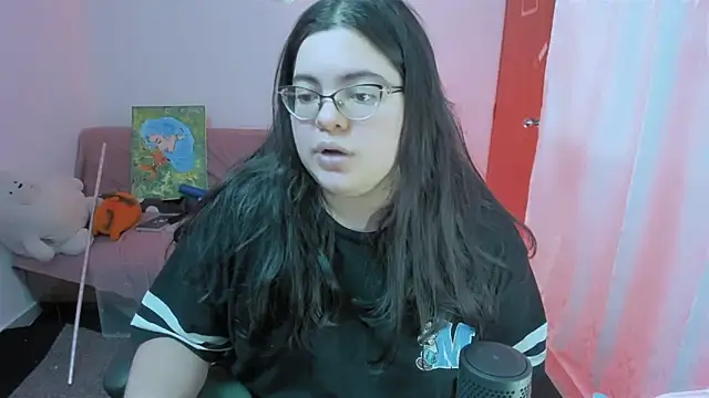 Snapshot of Aria_Fullbuster chatting on November 8, 2025, 9:07 pm Aria Fullbuster online show from November 8, 2025, 9:07 pm