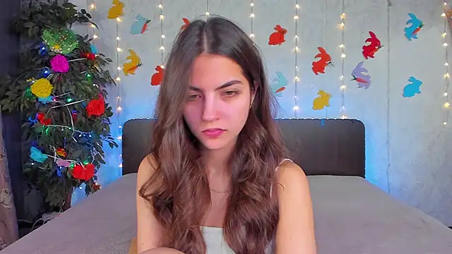 Milana Crystal  online show from April 19, 2026, 6:58 am