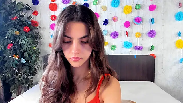 Snapshot of Milana_Crystal_ chatting on March 21, 2025, 8:06 am Milana Crystal online show from March 21, 2025, 8:06 am