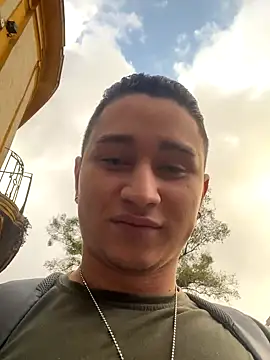 Snapshot of francesco_evan chatting on November 22, 2025, 10:08 pm francesco evan online show from November 22, 2025, 10:08 pm