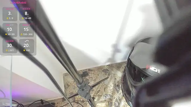 Kylie2211 online show from February 10, 2026, 1:37 am