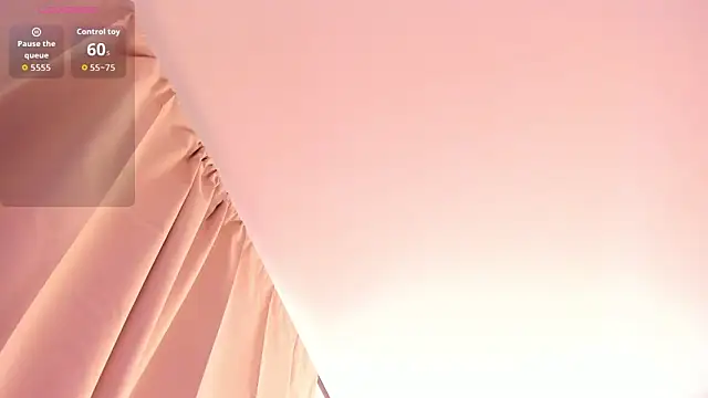 Kylie2211 online show from February 28, 2026, 12:05 pm