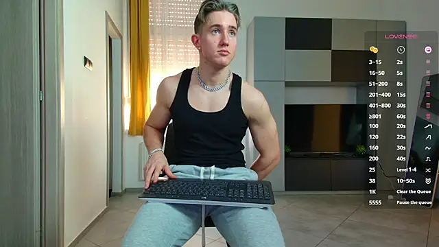 ChristianLevine  online show from September 30, 2025, 2:45 pm