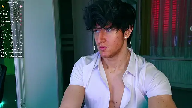 ChristianLevine  online show from May 19, 2026, 4:08 am