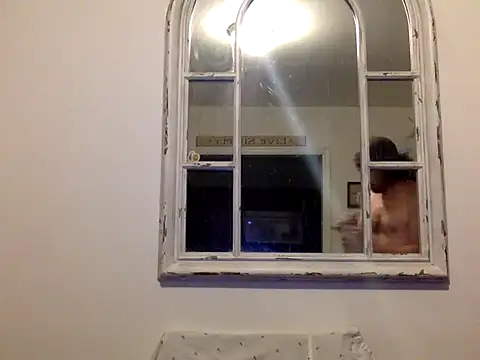 sirchubster online show from December 21, 2025, 8:05 am