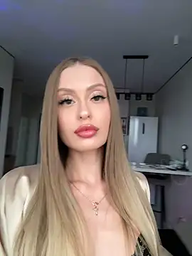 Sweet  Milly online show from September 28, 2025, 1:40 pm