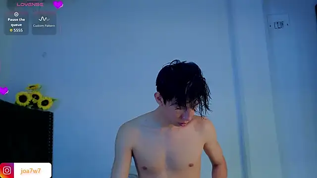 Levii Ackermann online show from April 9, 2026, 2:23 pm