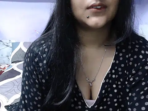 Freya nia online show from September 9, 2025, 11:19 am