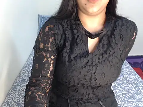 Snapshot of Freya_nia chatting on December 22, 2025, 7:52 am Freya nia online show from December 22, 2025, 7:52 am