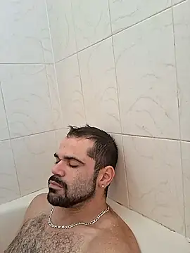 Zander823 online show from February 13, 2026, 3:23 pm