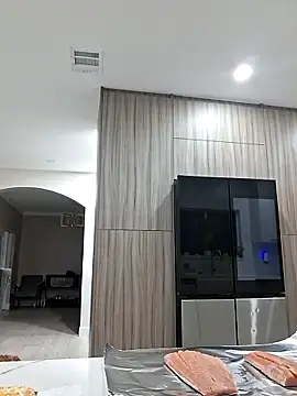 Zander823 online show from February 17, 2026, 1:03 am