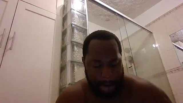 Snapshot of Bighood_T chatting on April 20, 2026, 3:09 am Bighood T online show from April 20, 2026, 3:09 am