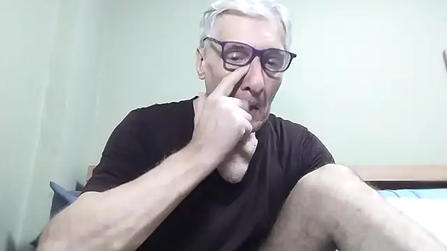 Snapshot of BIGUNCUTHARDCOCK chatting on November 10, 2025, 1:54 am BIGUNCUTHARDCOCK online show from November 10, 2025, 1:54 am