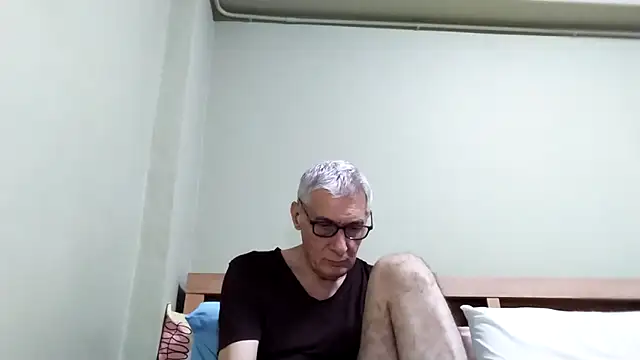 BIGUNCUTHARDCOCK online show from January 15, 2026, 1:58 pm