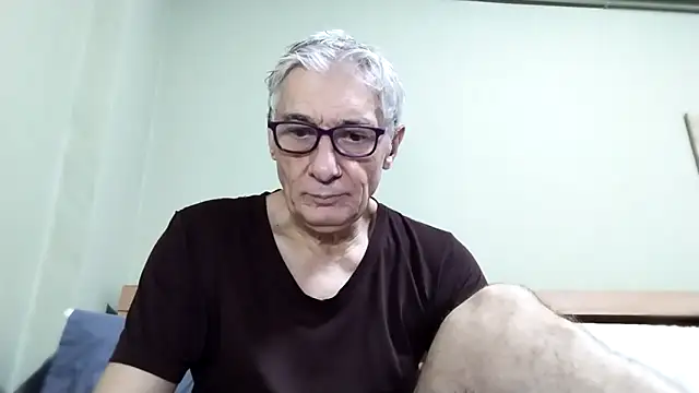 Snapshot of BIGUNCUTHARDCOCK chatting on November 28, 2025, 1:39 am BIGUNCUTHARDCOCK online show from November 28, 2025, 1:39 am