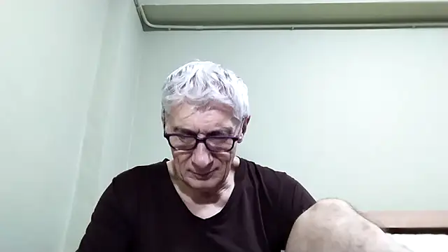 Snapshot of BIGUNCUTHARDCOCK chatting on November 8, 2025, 1:09 am BIGUNCUTHARDCOCK online show from November 8, 2025, 1:09 am