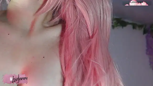 loIijanne online show from February 19, 2026, 11:23 pm