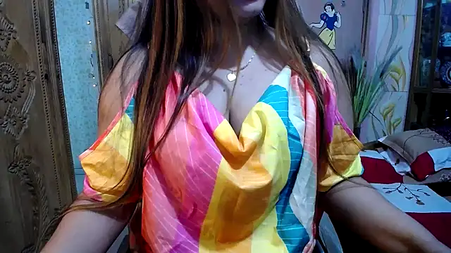 Snapshot of SohanaSabaSexy chatting on January 15, 2025, 4:32 pm SohanaSabaSexy online show from January 15, 2025, 4:32 pm