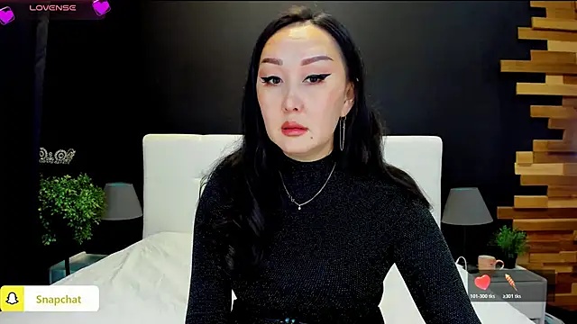 Snapshot of Julianna_Jami chatting on October 26, 2025, 3:01 pm Julianna Jami online show from October 26, 2025, 3:01 pm