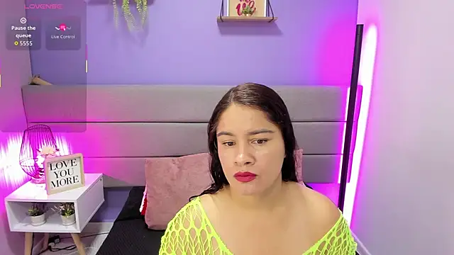 Snapshot of Alicebrooks_ chatting on November 25, 2025, 12:38 pm Alicebrooks online show from November 25, 2025, 12:38 pm