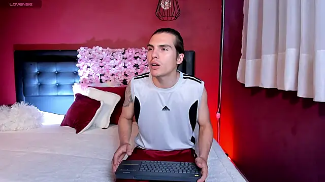  Tattoo Couple online show from September 19, 2025, 1:48 pm