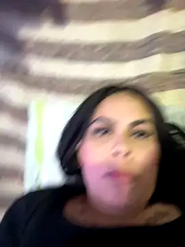 Snapshot of Julieta_Coopeer_ chatting on September 27, 2025, 11:00 pm Julieta Coopeer online show from September 27, 2025, 11:00 pm