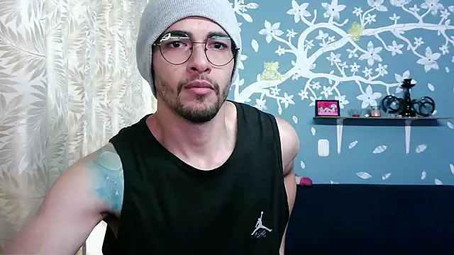 Snapshot of ponzothc chatting on September 30, 2025, 7:20 pm ponzothc online show from September 30, 2025, 7:20 pm