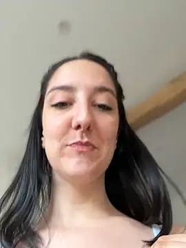  Juliette online show from April 3, 2026, 3:07 pm