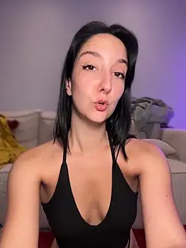  Juliette online show from May 24, 2026, 7:14 pm