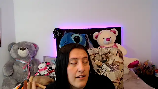 Lorenahot 06 online show from October 10, 2025, 5:58 pm