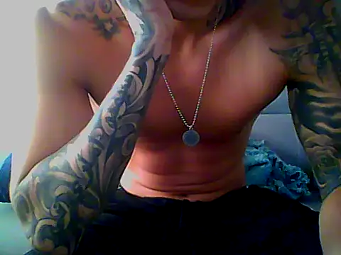 Snapshot of Skater29xx2 chatting on February 13, 2025, 3:14 pm Skater29xx2 online show from February 13, 2025, 3:14 pm