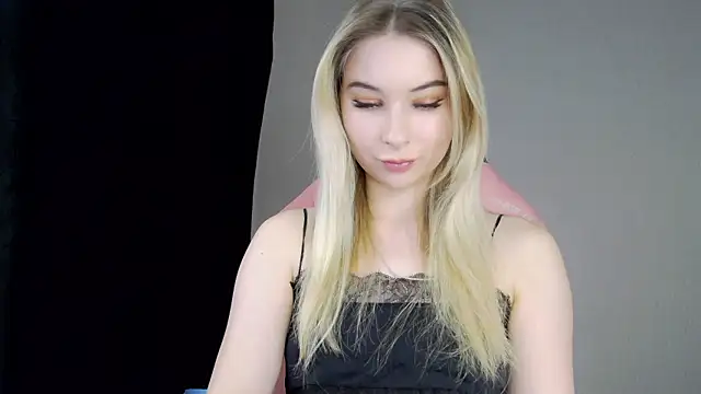 Snapshot of Haters__ chatting on February 10, 2026, 12:15 pm Haters online show from February 10, 2026, 12:15 pm