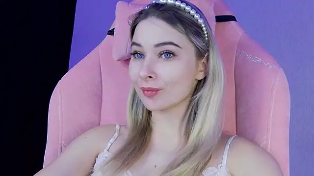 Snapshot of Haters__ chatting on February 15, 2026, 9:47 pm Haters online show from February 15, 2026, 9:47 pm