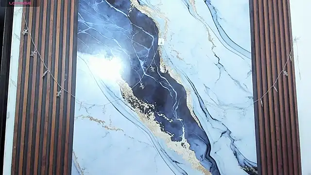 bonnyy26 online show from February 28, 2026, 9:42 am