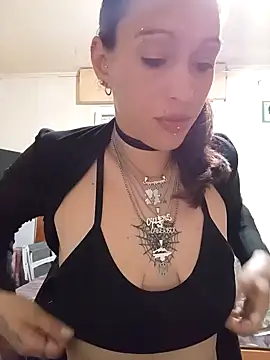 Zorrita Fox online show from November 17, 2025, 1:09 am