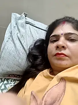 Snapshot of Husnpari20 chatting on October 6, 2025, 10:05 am Husnpari20 online show from October 6, 2025, 10:05 am